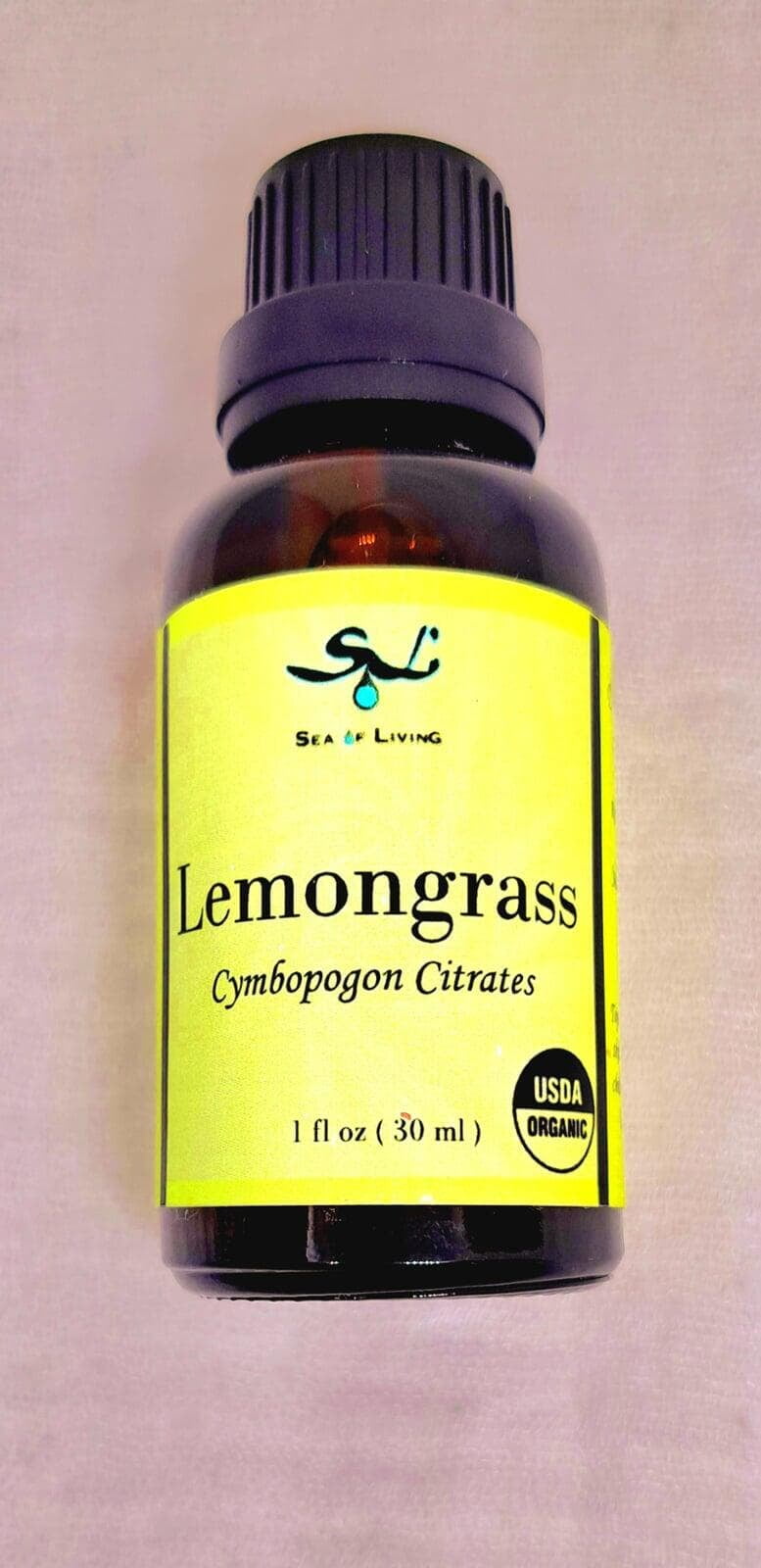 Sea of Living Lemongrass